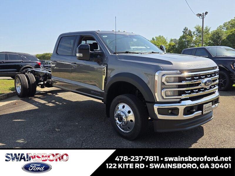 New 2026 Ford F-450 Lariat
