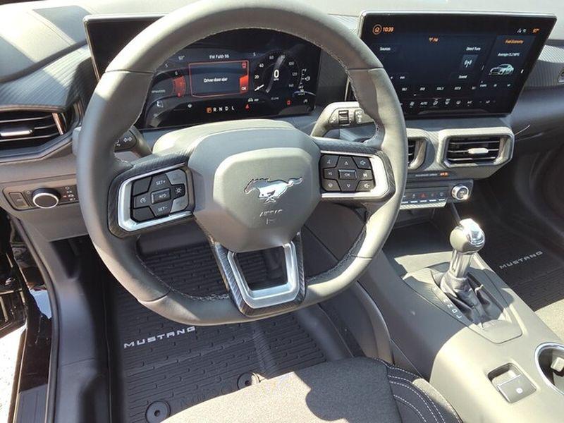 صورة 7 لـ 2026 FORD MUSTANG ECOBOOST