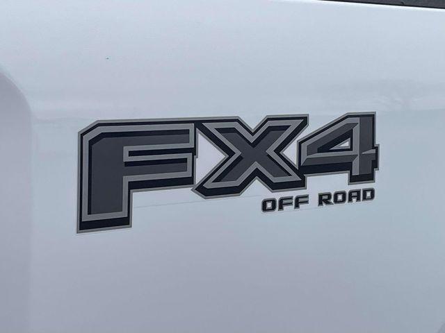 2026 FORD F-250 XLT photo 8
