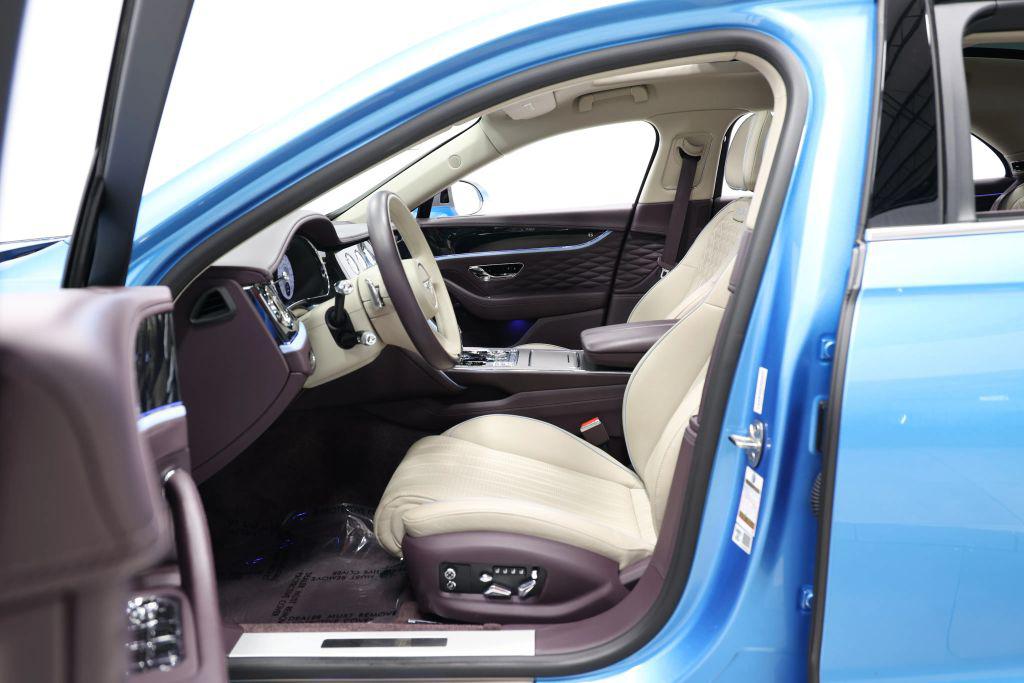 صورة مصغرة 19 لـ 2022 Bentley FLYING SPUR V8