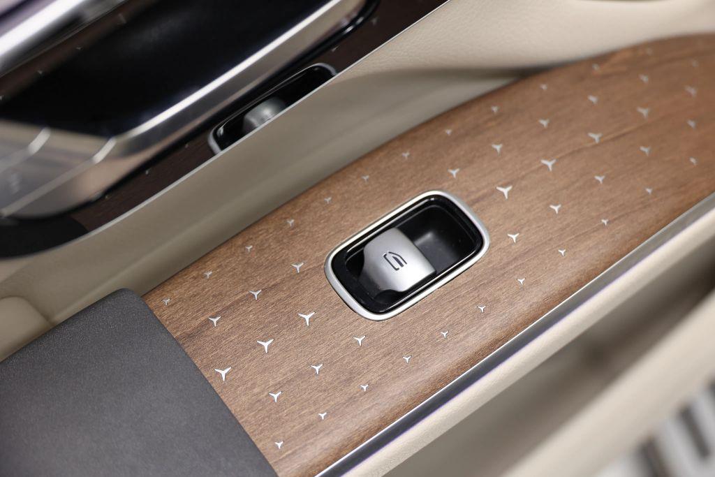 صورة مصغرة 45 لـ 2023 Mercedes-BENZ EQS