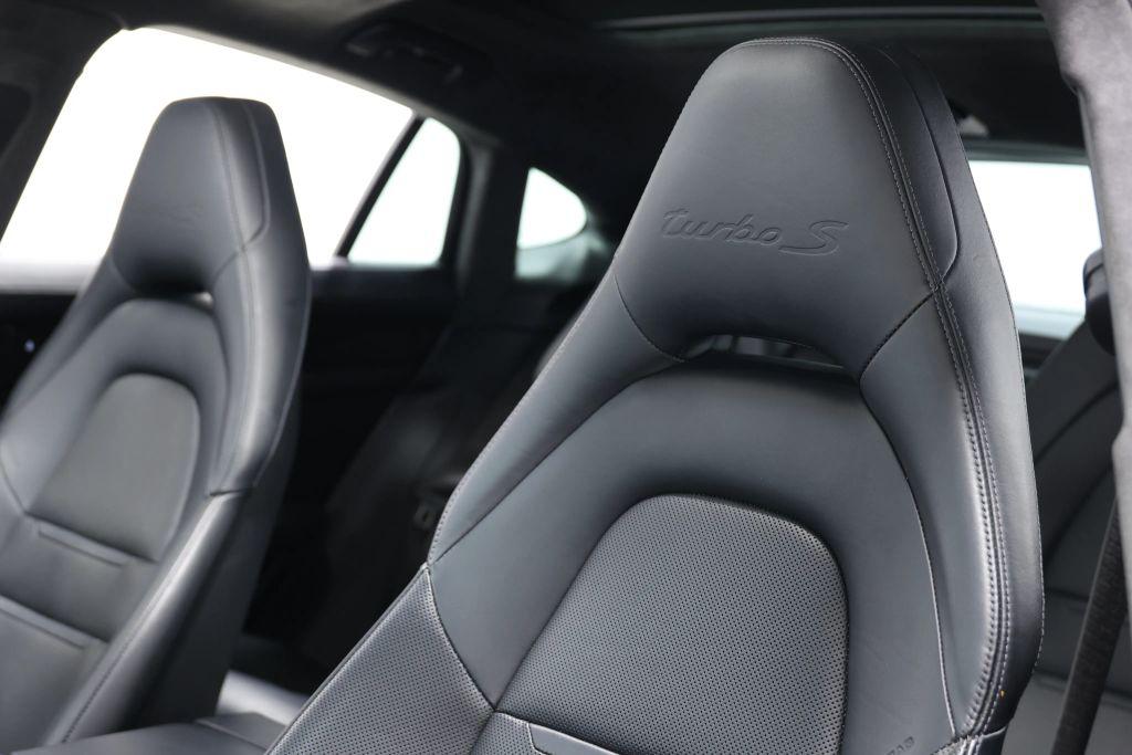 2021 Porsche PANAMERA TURBO S 缩略图 19