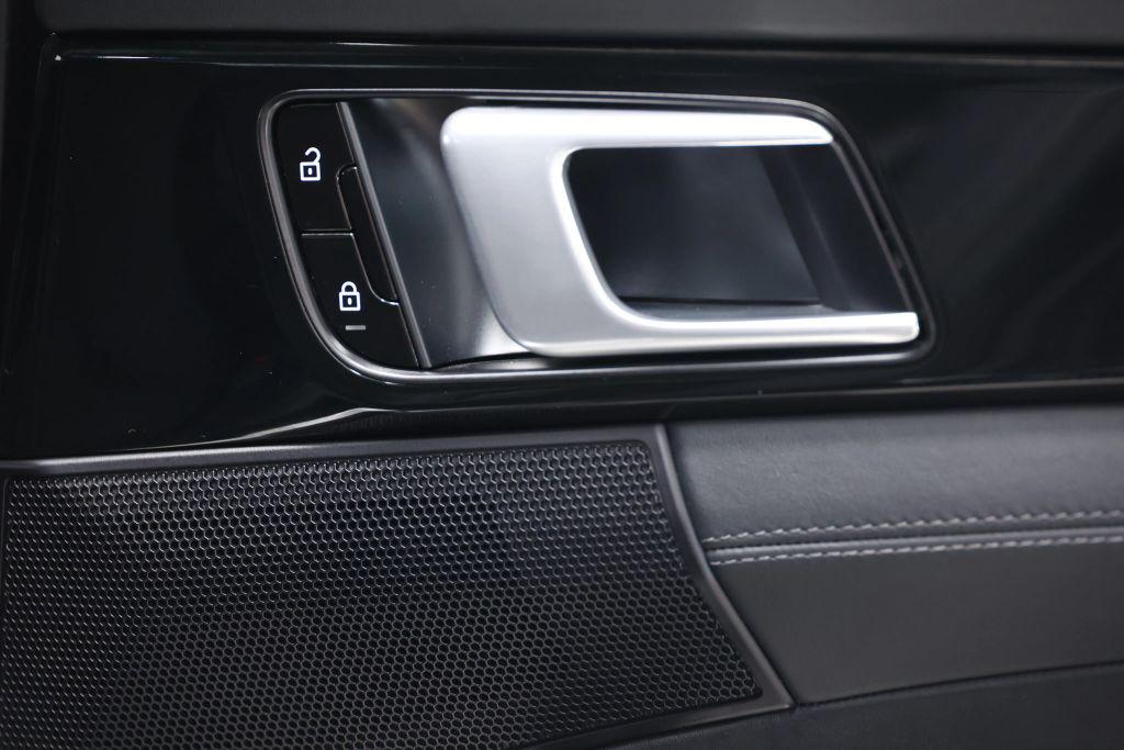 2021 Porsche PANAMERA TURBO S 缩略图 83