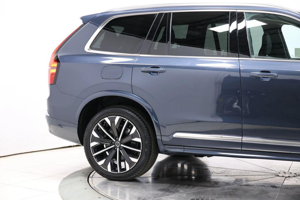 2025 Volvo XC90 B6 CORE — миниатюра 68