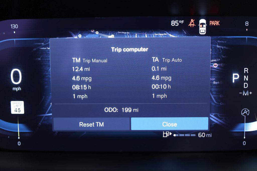 2025 Volvo XC90 B6 CORE — миниатюра 29