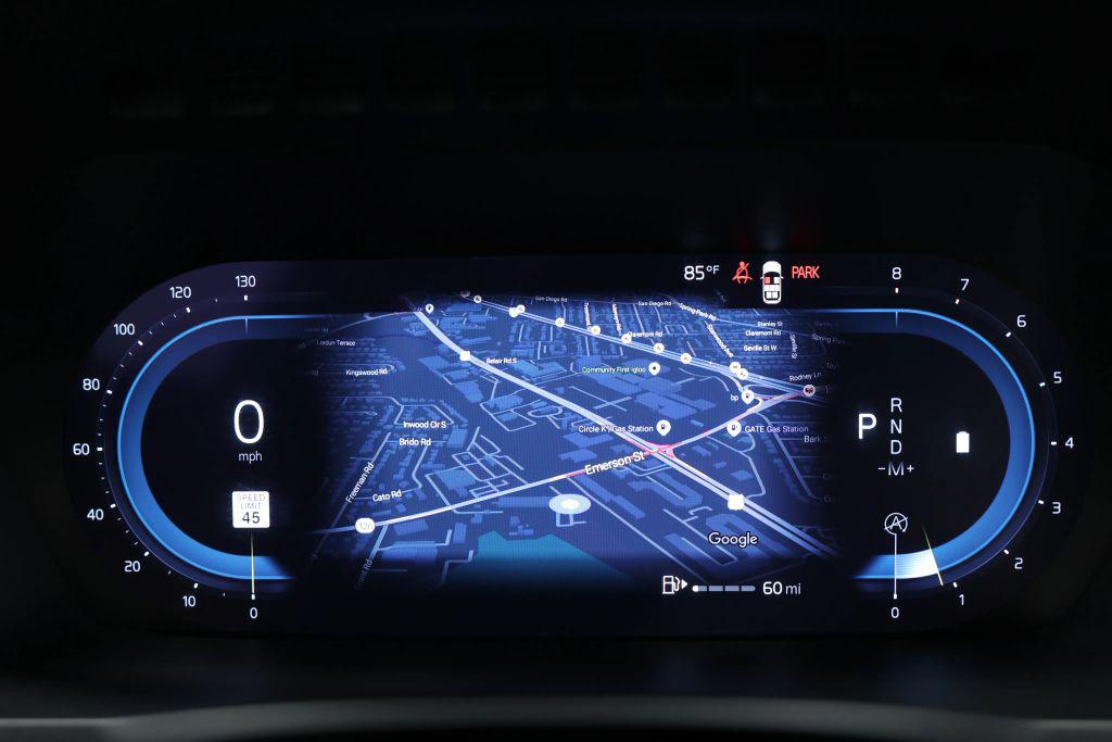 2025 Volvo XC90 B6 CORE — миниатюра 30