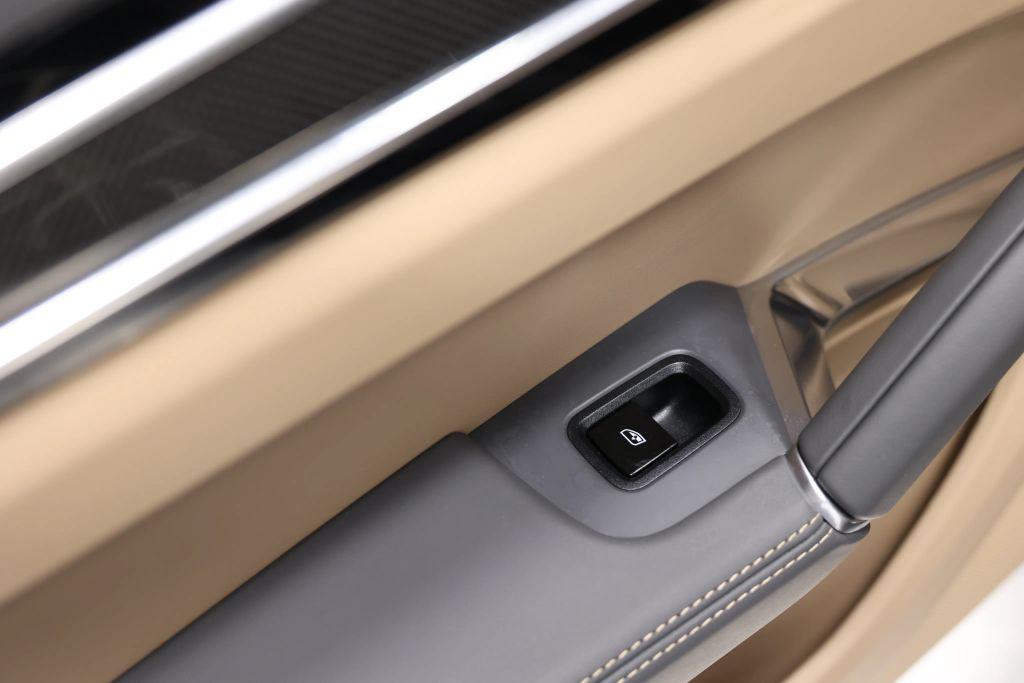 2021 Porsche CAYENNE CAYENNE TURBO S E-HYBRID 缩略图 65