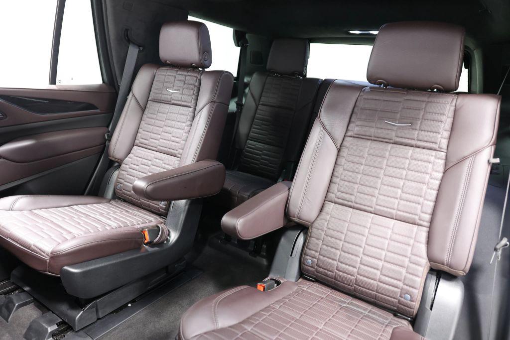 2023 Cadillac ESCALADE SPORT PLATINUM 照片 3