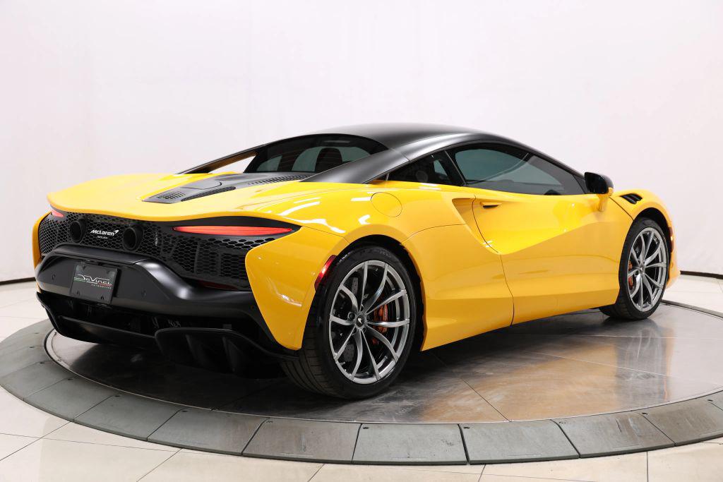 صورة مصغرة 61 لـ 2023 Mclaren ARTURA COUPE 2D