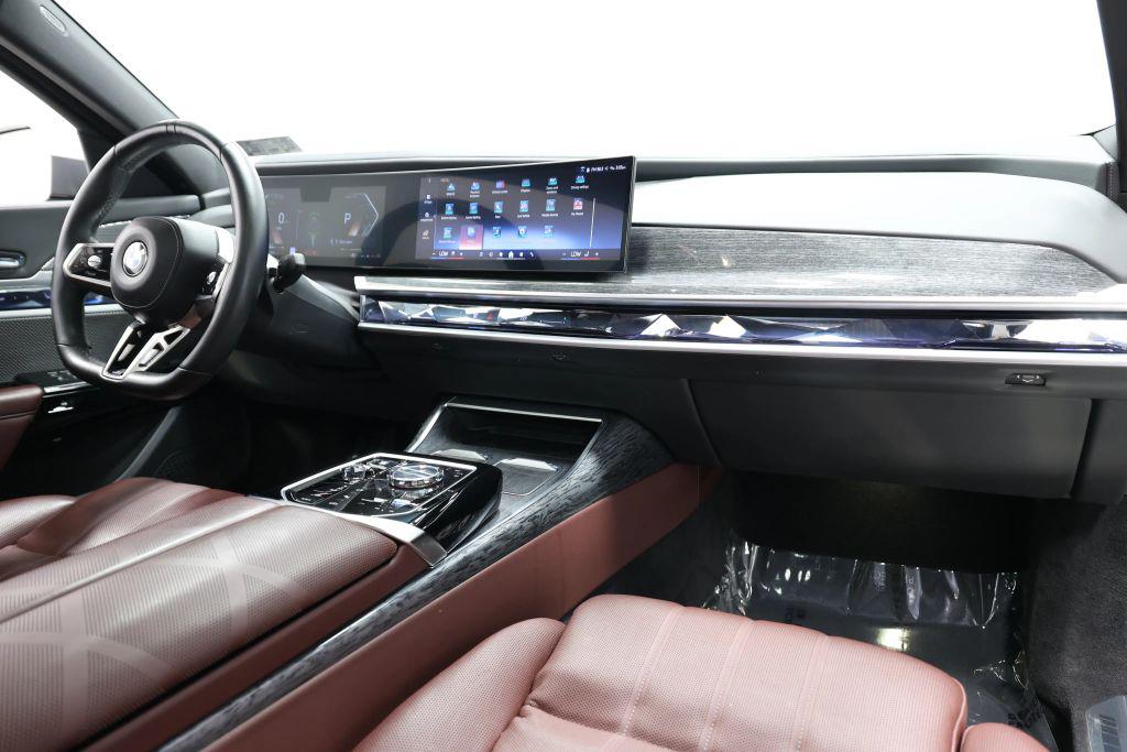 2023 BMW 740 I 缩略图 96