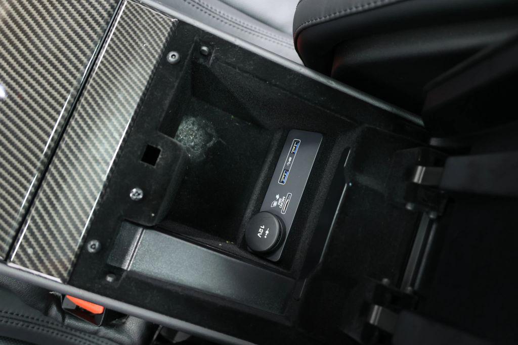 2021 Jaguar F-TYPE P300 RWD AUTOMATIC 缩略图 40