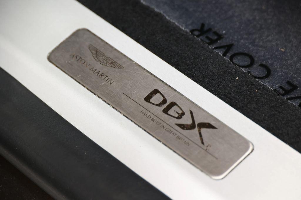 2021 Aston Martin DBX SPORT UTILITY 4D — миниатюра 16