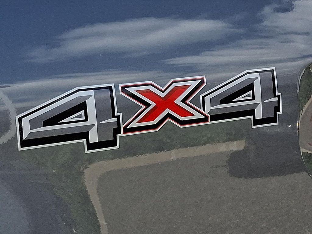 صورة مصغرة 32 لـ 2022 FORD F-150 XLT