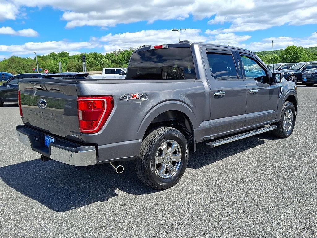 2022 FORD F-150 XLT photo 6