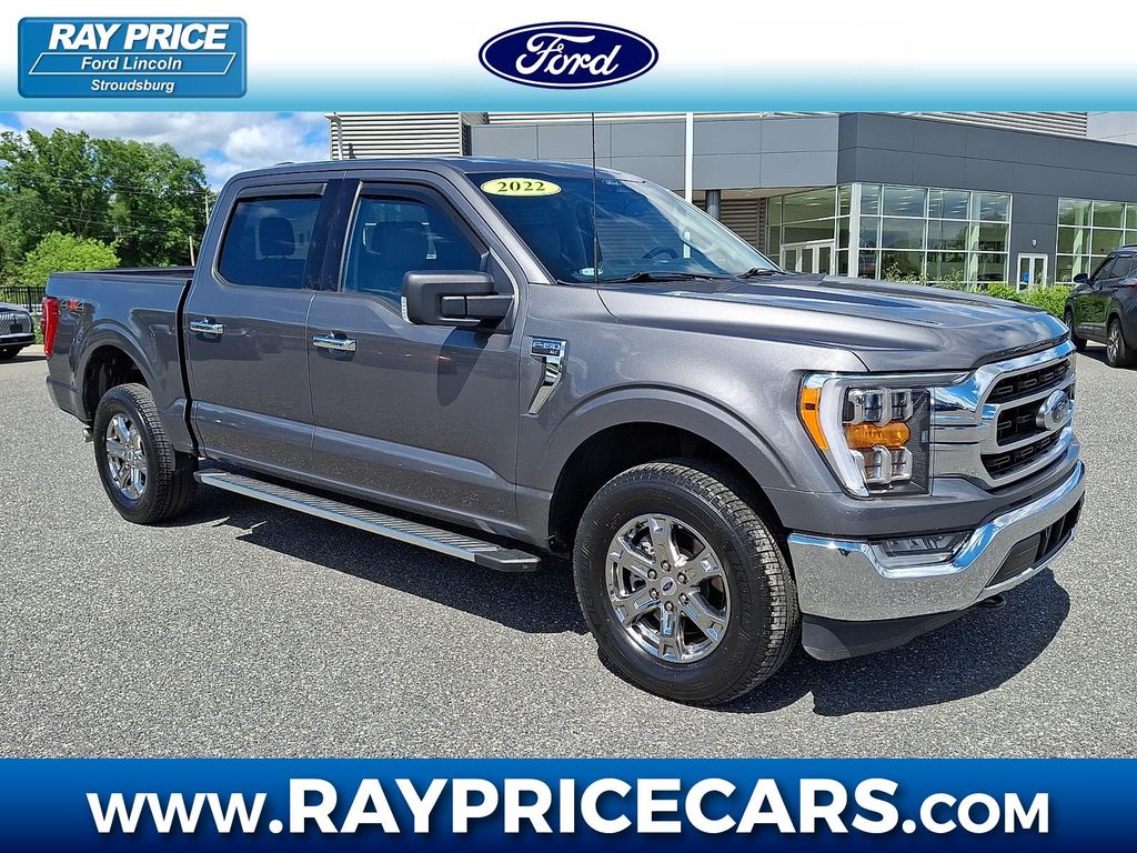 2022 FORD F-150 XLT photo 1