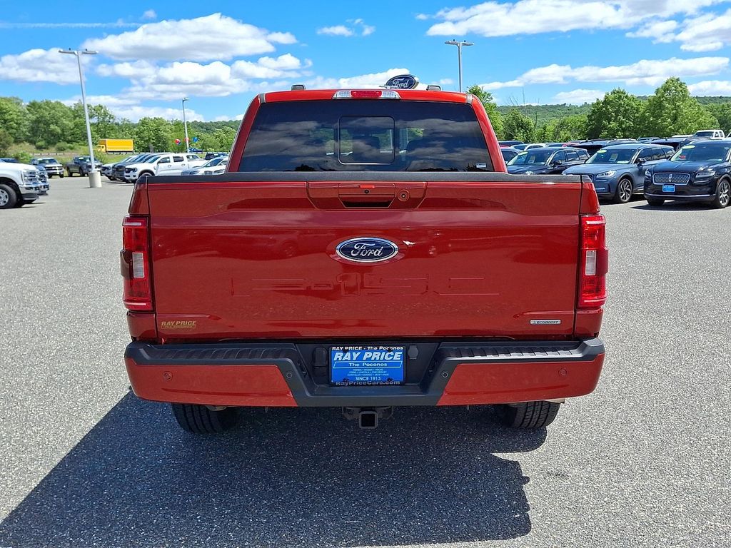 2023 FORD F-150 XLT photo 5