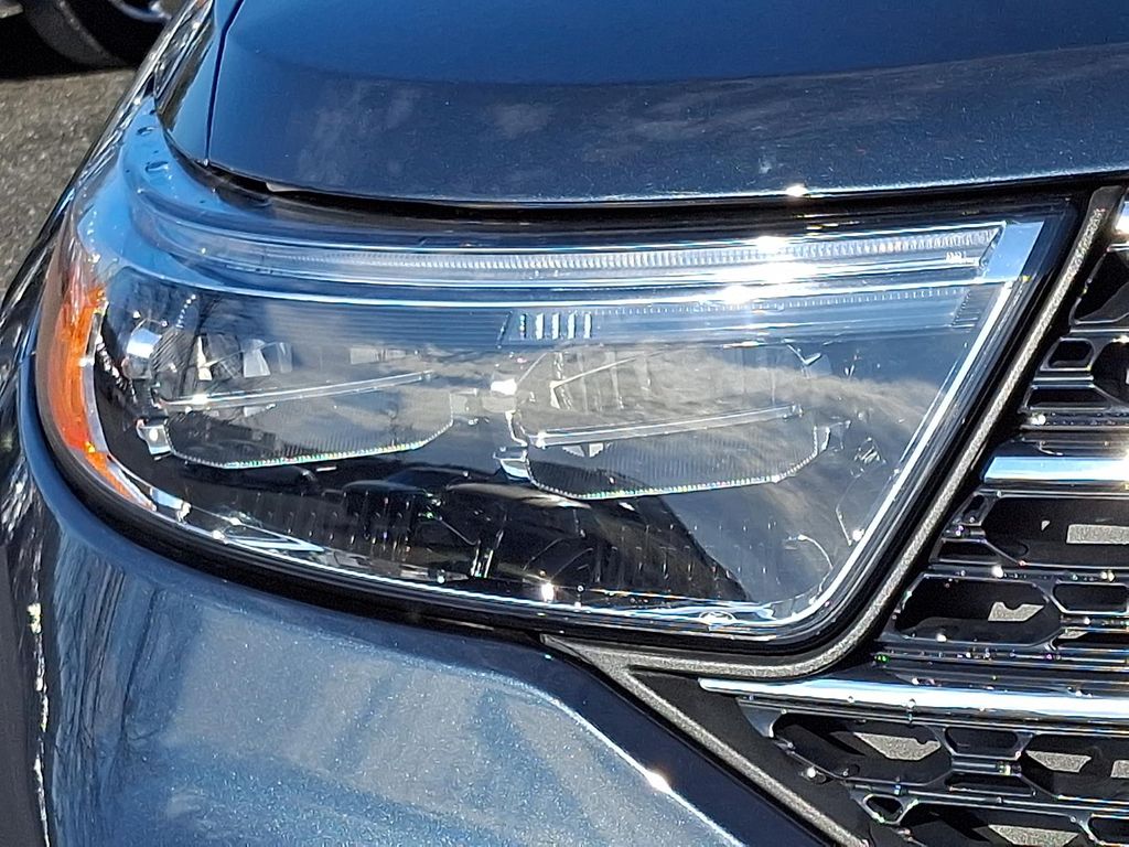 2023 FORD EXPLORER XLT — миниатюра 9
