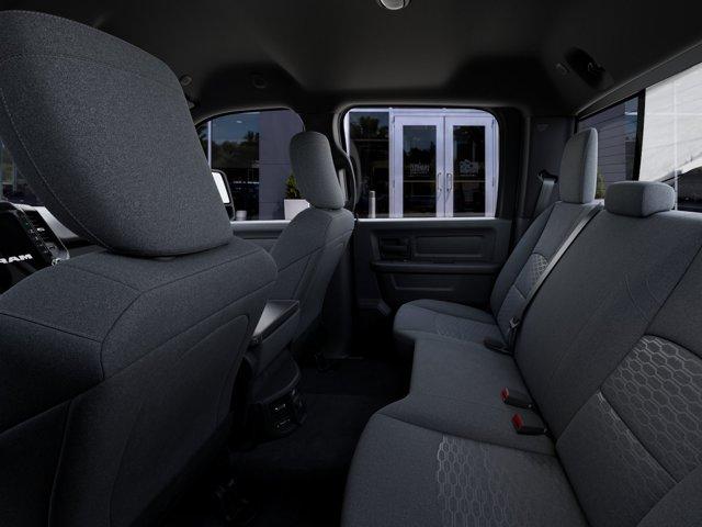 صورة مصغرة 23 لـ 2026 RAM 2500 BLACK EXPRESS