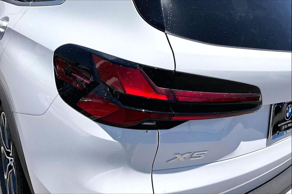 صورة مصغرة 14 لـ 2026 BMW X5 PHEV XDRIVE50E