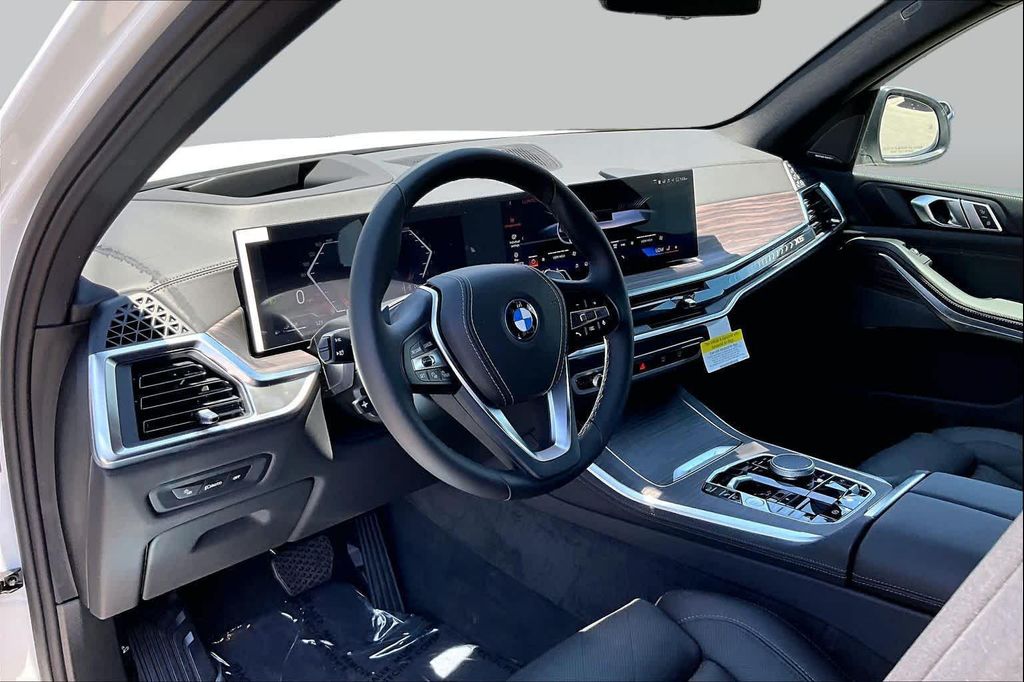 2026 BMW X5 PHEV XDRIVE50E — фото 8