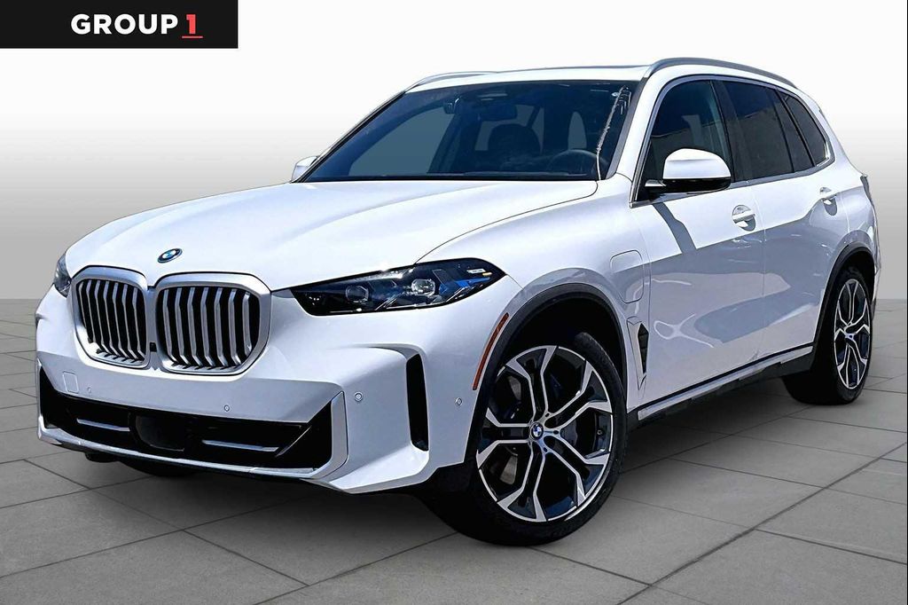 New 2026 BMW X5 PHEV xDrive50e