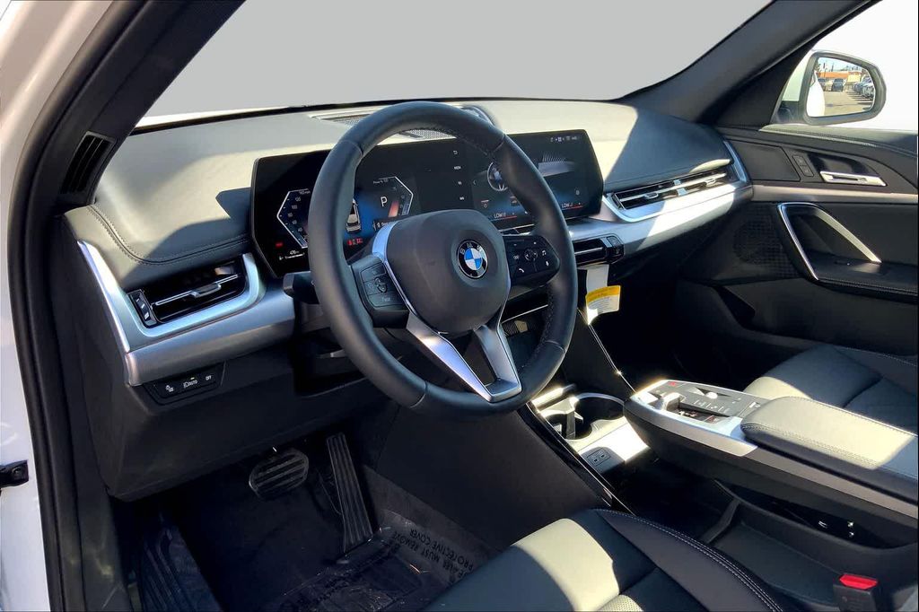2025 BMW X1 XDRIVE28I 照片 7