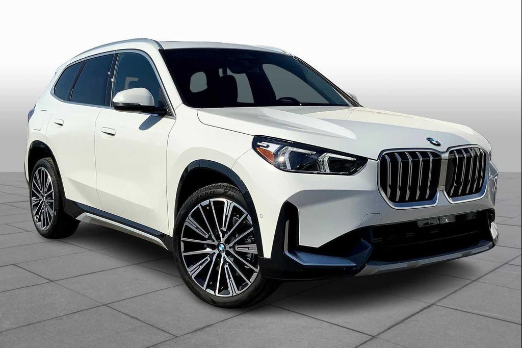 2025 BMW X1 XDRIVE28I 照片 2