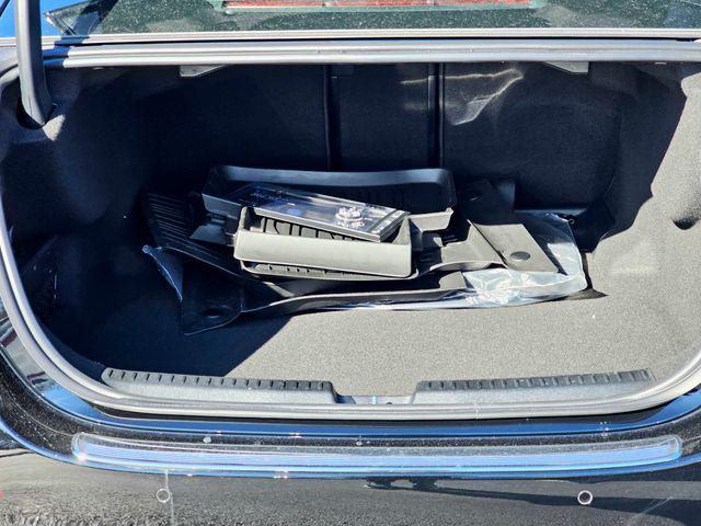 MERCEDES-BENZ E-CLASS - 10