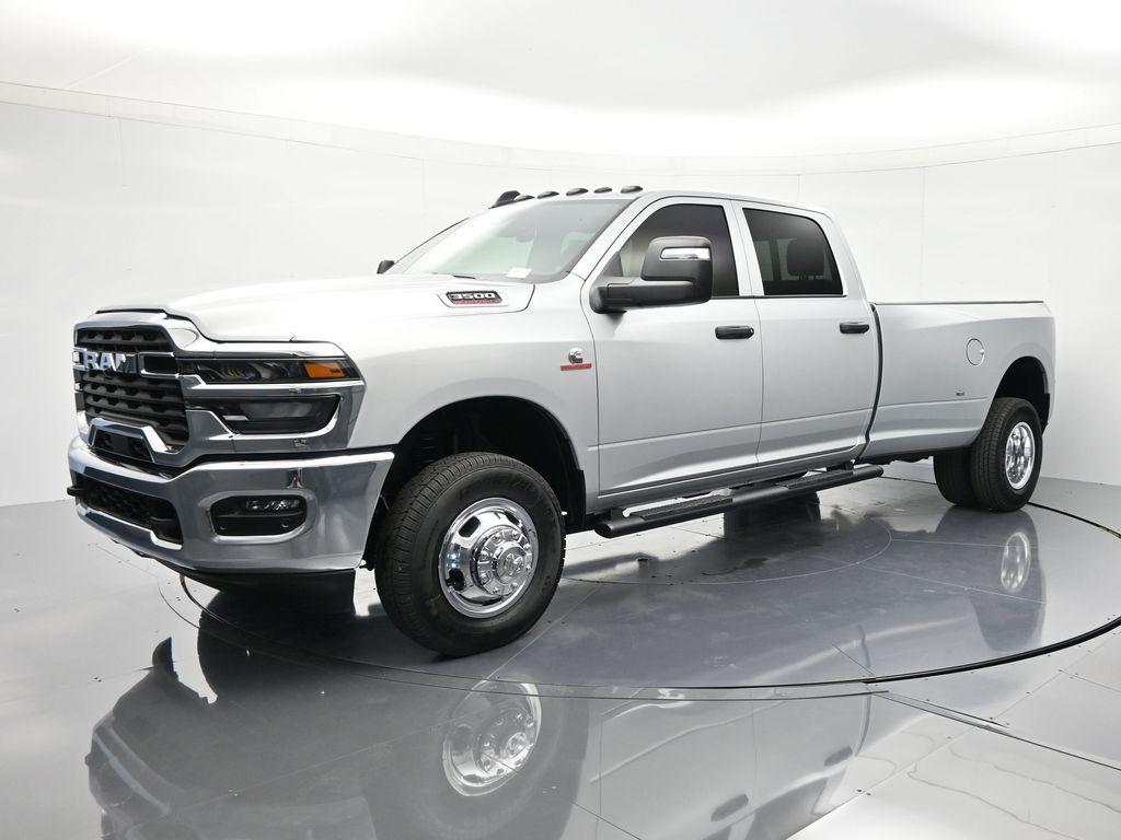 New 2026 RAM 3500 Tradesman Crew Cab 4x4 8' Box