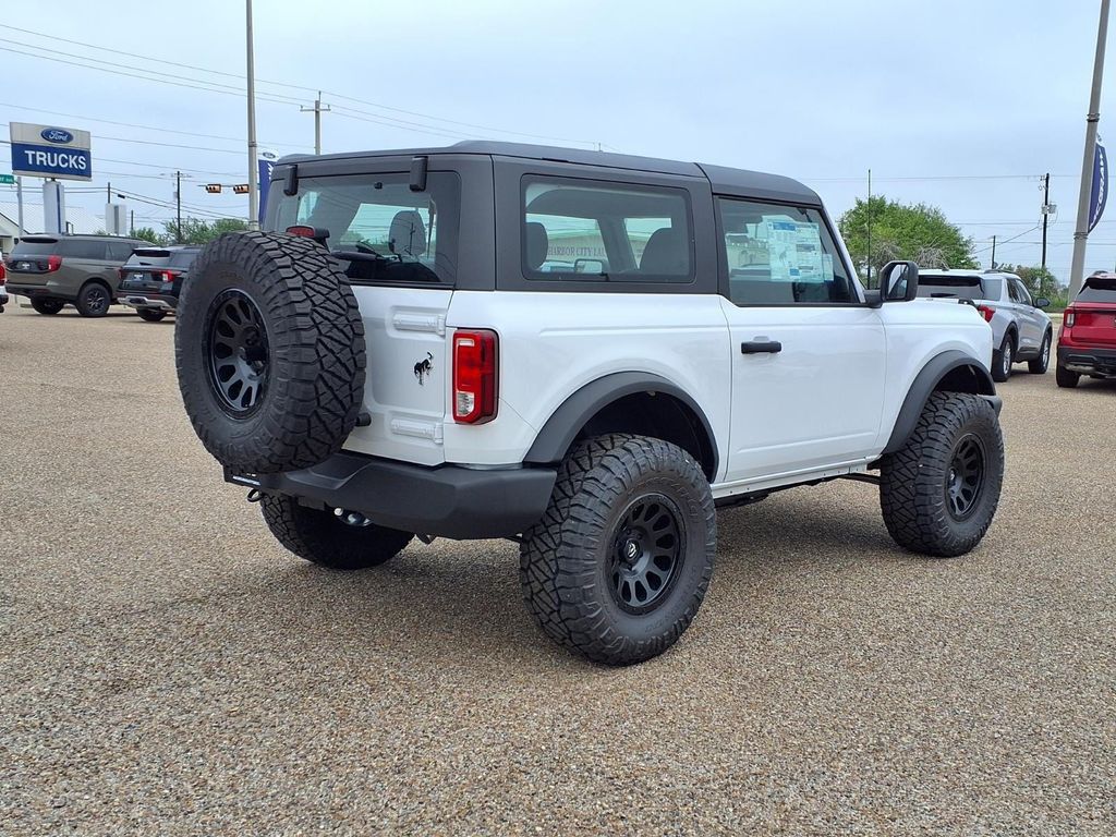 FORD BRONCO BASE - 8
