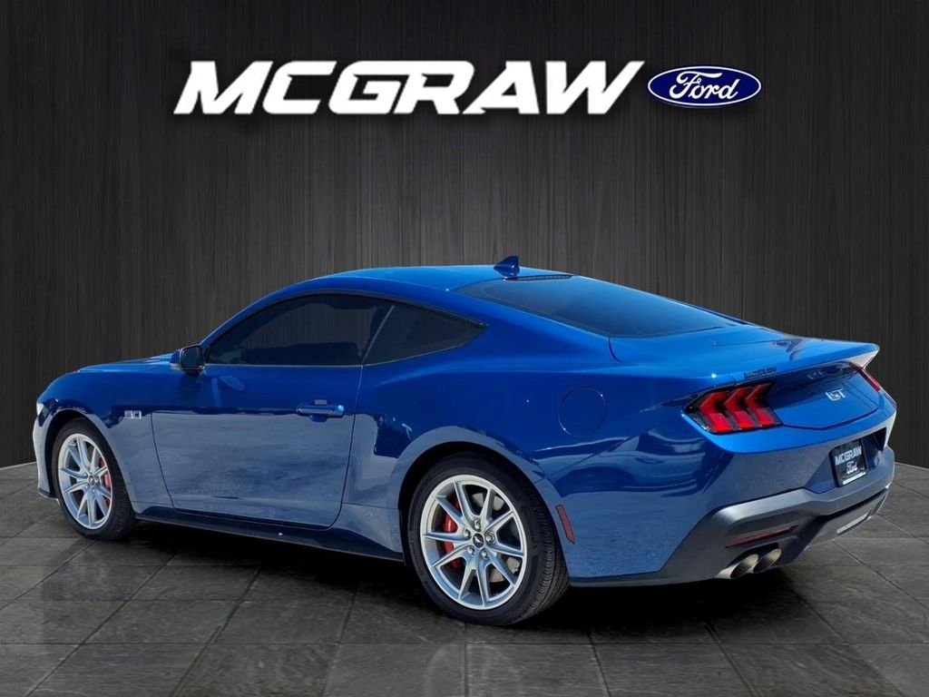 صورة 9 لـ 2024 FORD MUSTANG GT PREMIUM