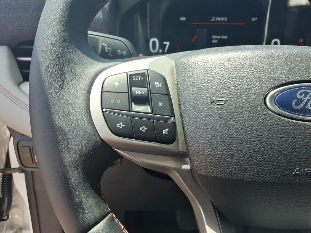 2026 FORD EXPLORER ACTIVE 缩略图 18