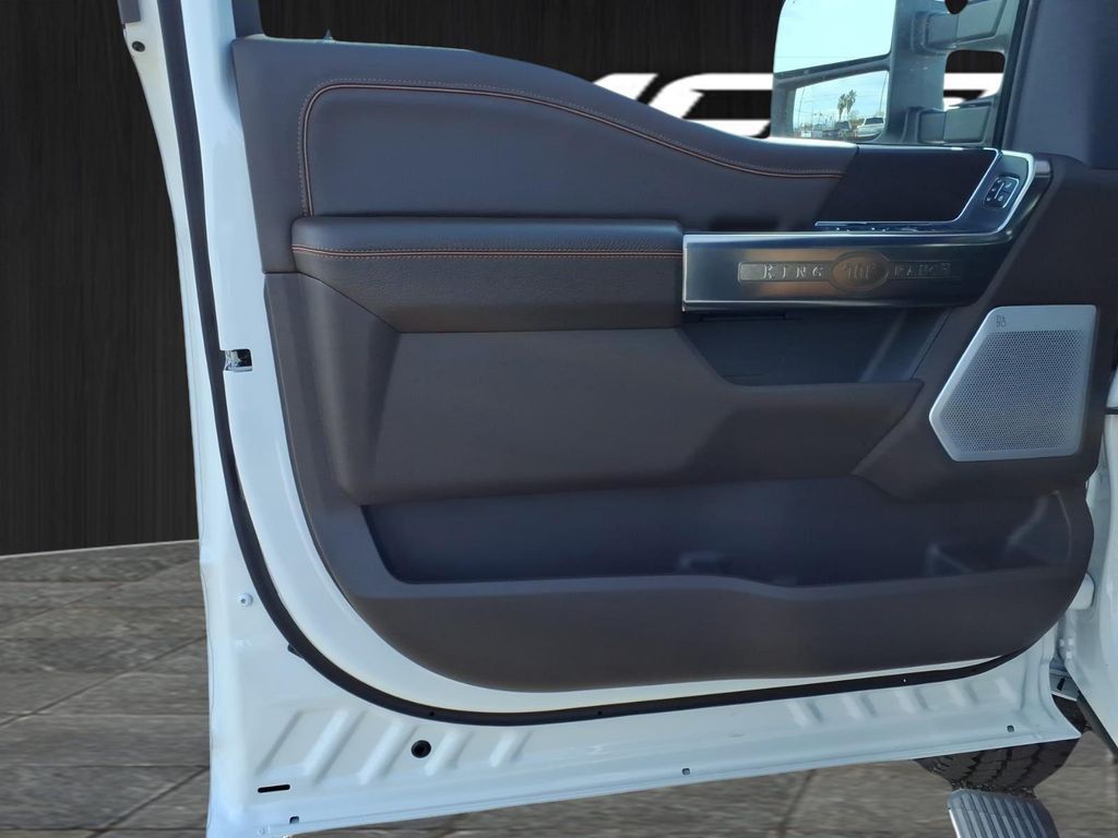 صورة مصغرة 25 لـ 2026 FORD F-250 KING RANCH