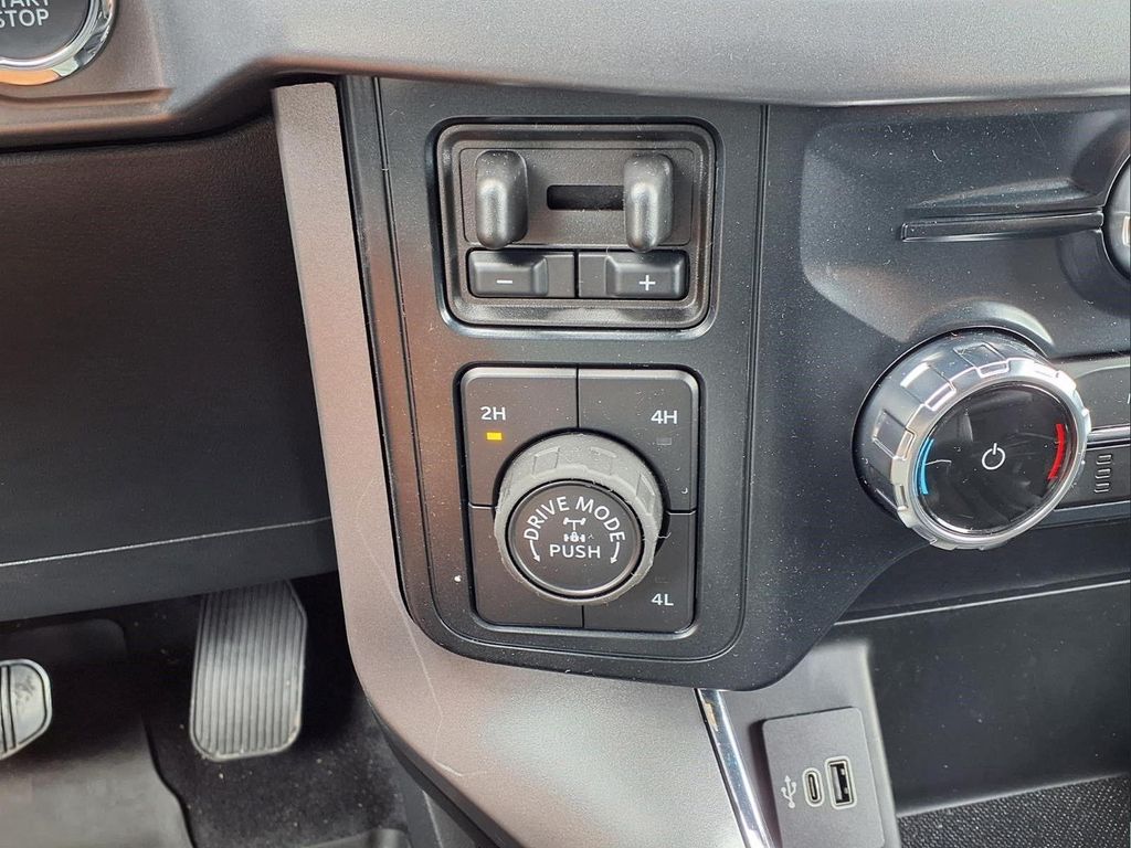 2026 FORD F-150 XLT — миниатюра 25