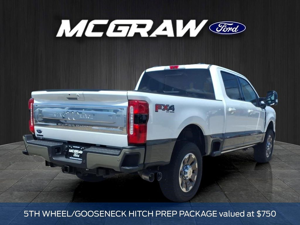 2026 FORD F-250 KING RANCH 照片 8