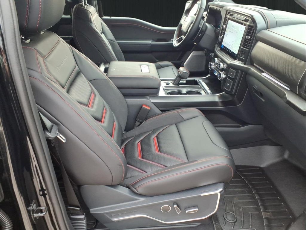 2026 FORD F-150 RAPTOR 缩略图 19