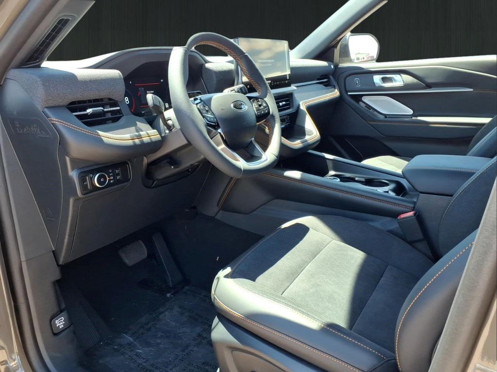 2026 FORD EXPLORER TREMOR 缩略图 24