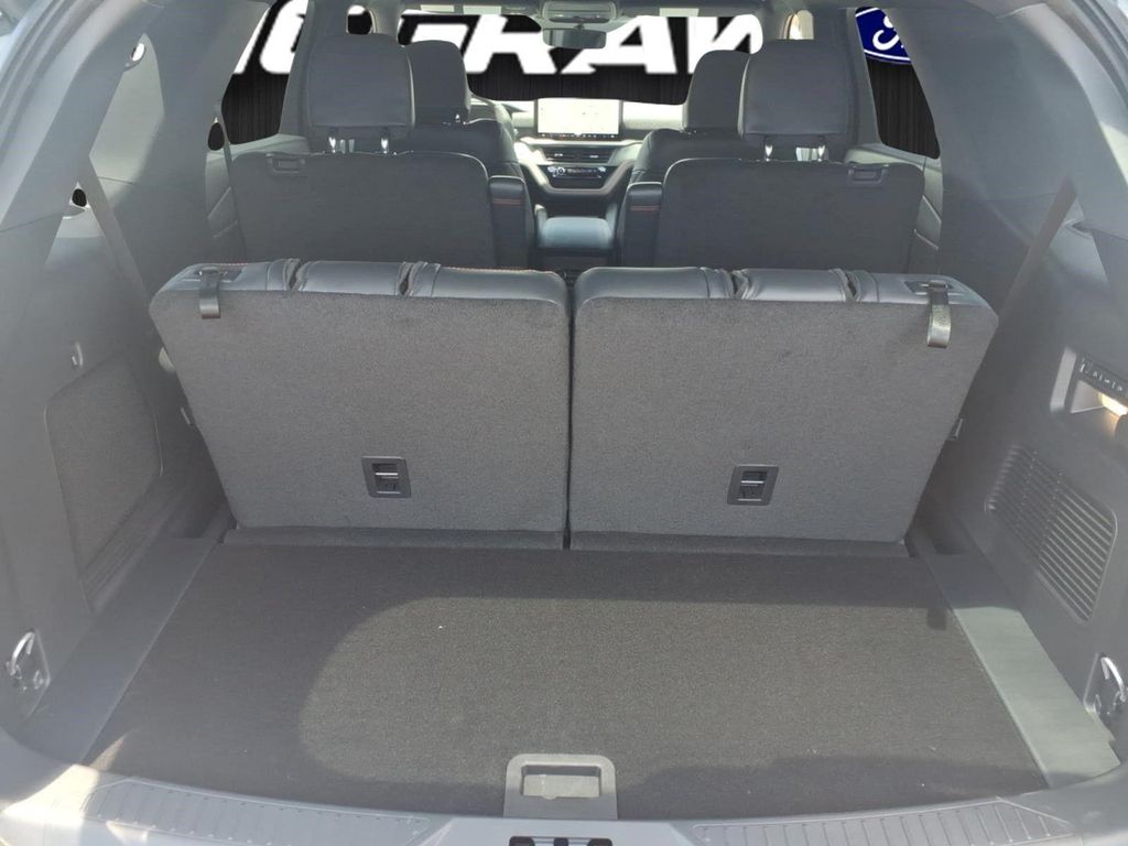2026 FORD EXPLORER ST 缩略图 24