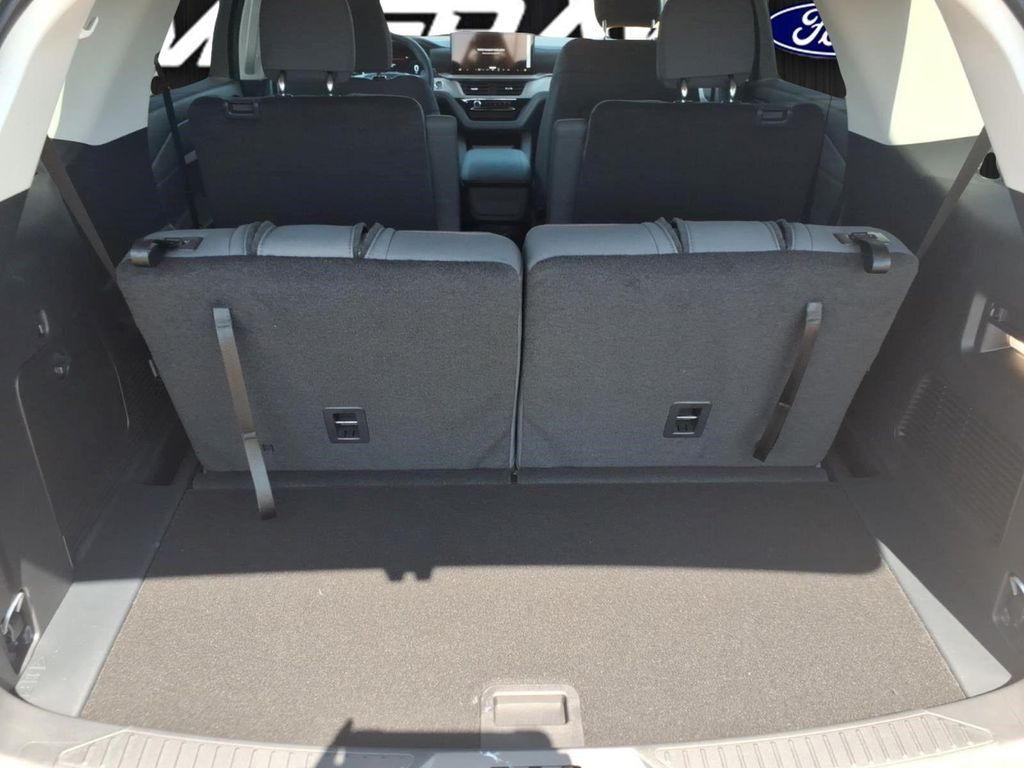 صورة مصغرة 27 لـ 2026 FORD EXPLORER ACTIVE