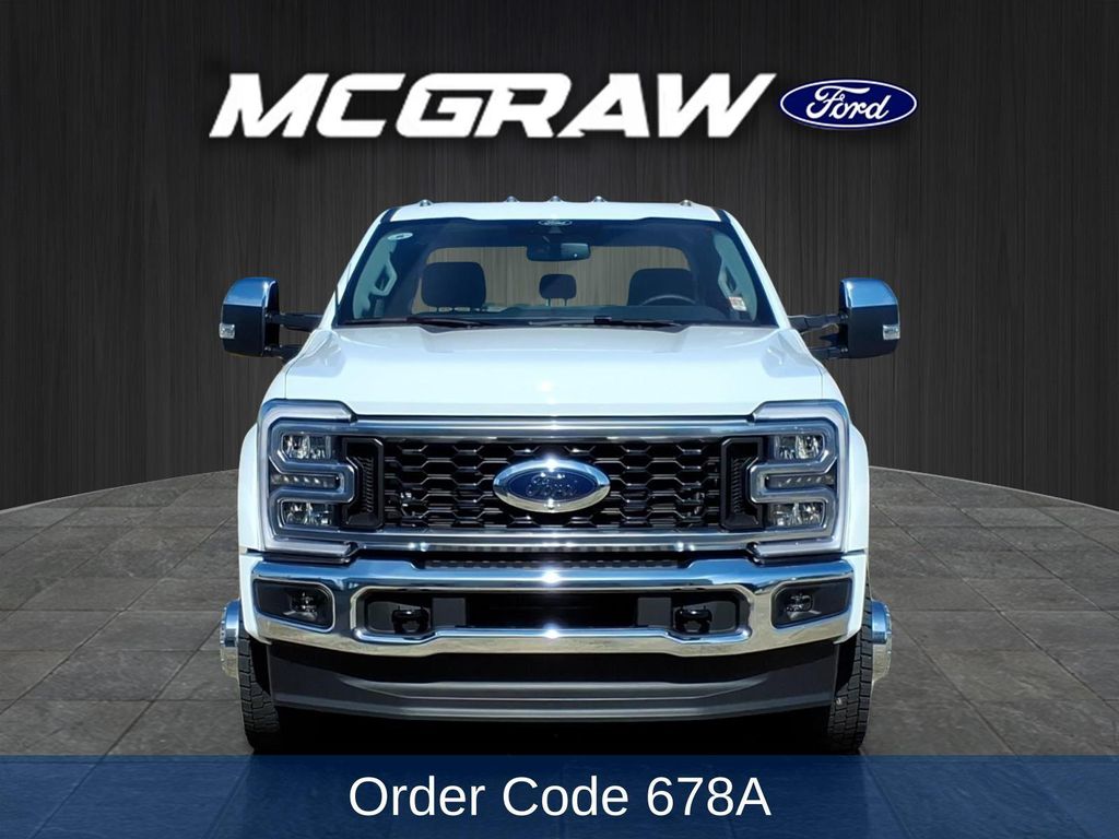 2026 FORD F-450 LARIAT 照片 3