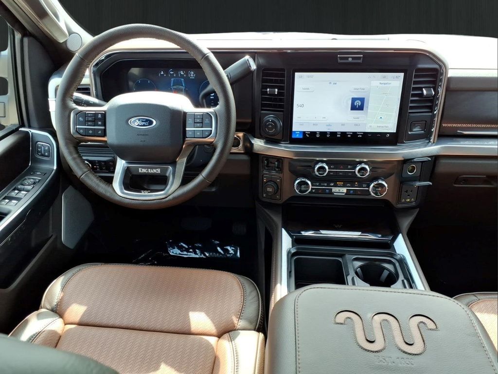 2026 FORD F-250 KING RANCH — миниатюра 25