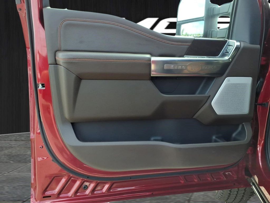2026 FORD F-250 KING RANCH — миниатюра 29