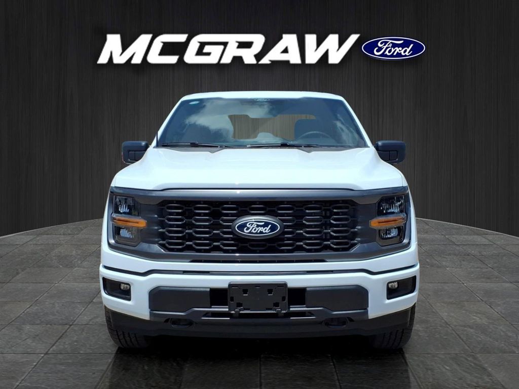 صورة 9 لـ 2026 FORD F-150 STX
