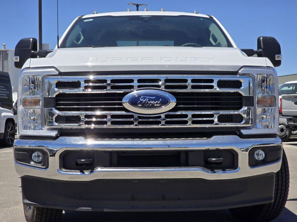 صورة 3 لـ 2026 FORD F-350 XLT