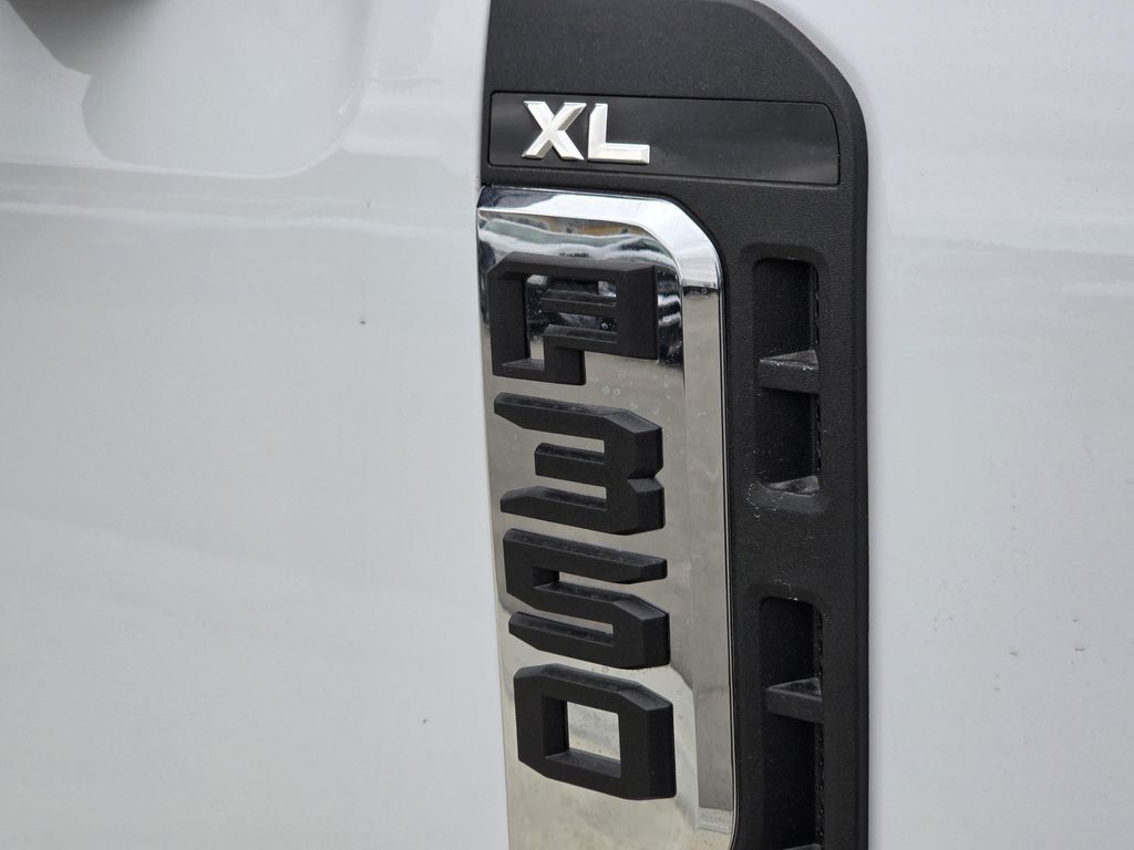 2026 FORD F-350 XL — миниатюра 21