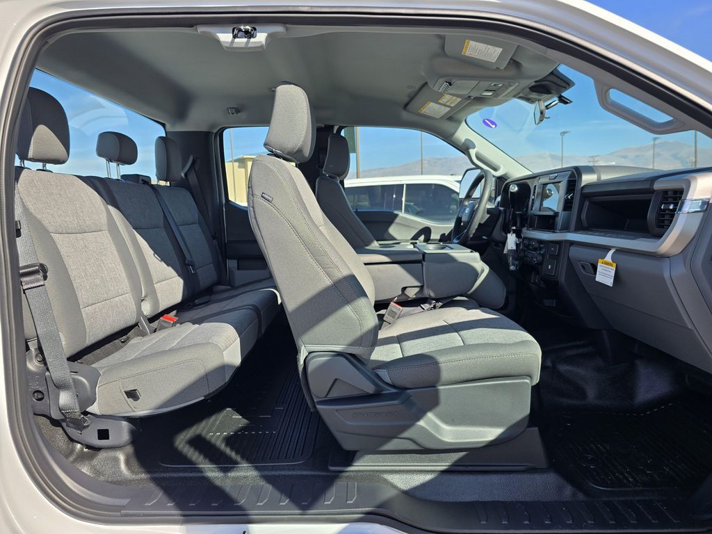 صورة مصغرة 26 لـ 2026 FORD F-250 XL