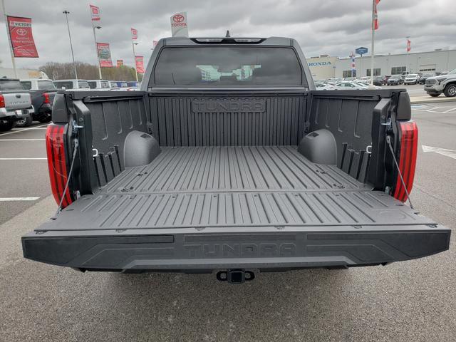 TOYOTA TUNDRA - 7
