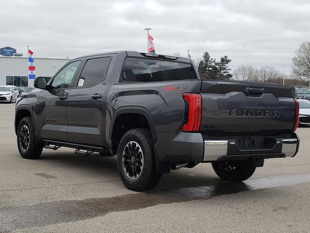 TOYOTA TUNDRA - 8