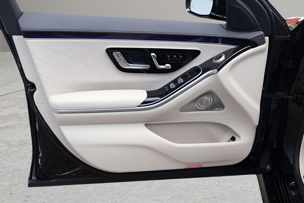 MERCEDES-BENZ S-CLASS - 9