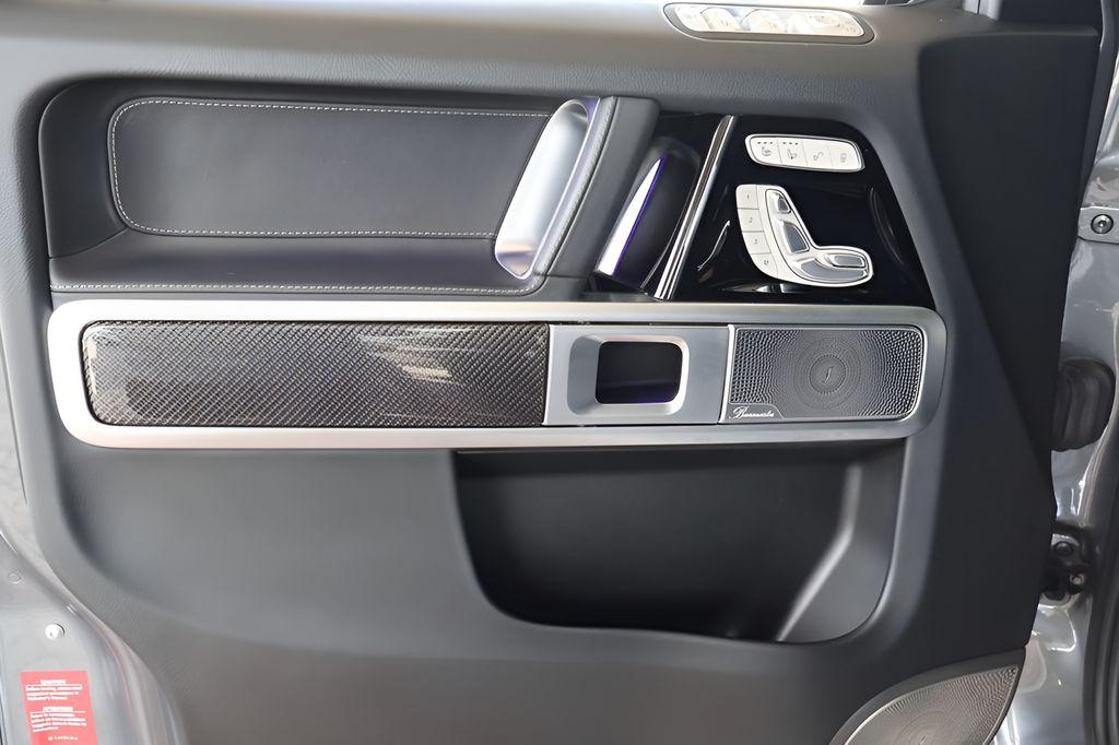 MERCEDES-BENZ G-CLASS - 10